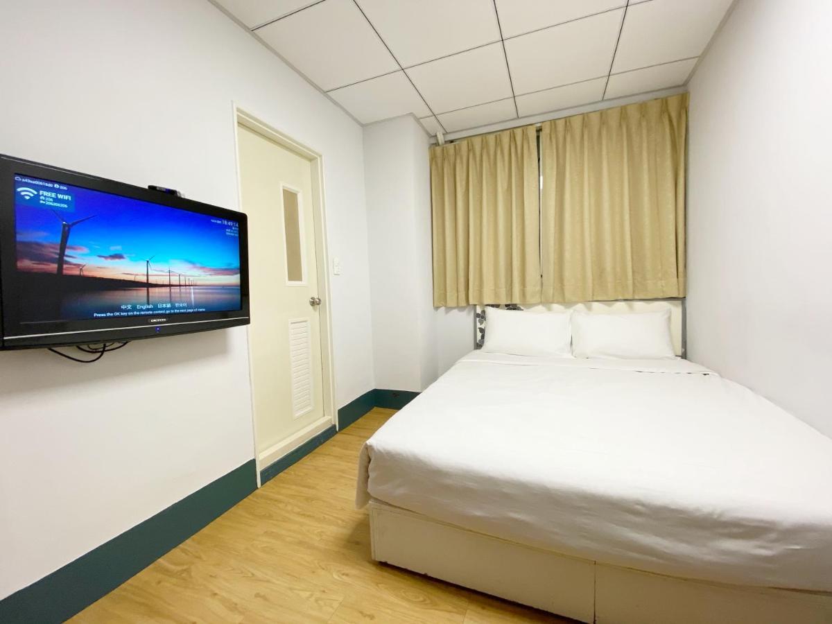 Sharon Inn Taichung Buitenkant foto