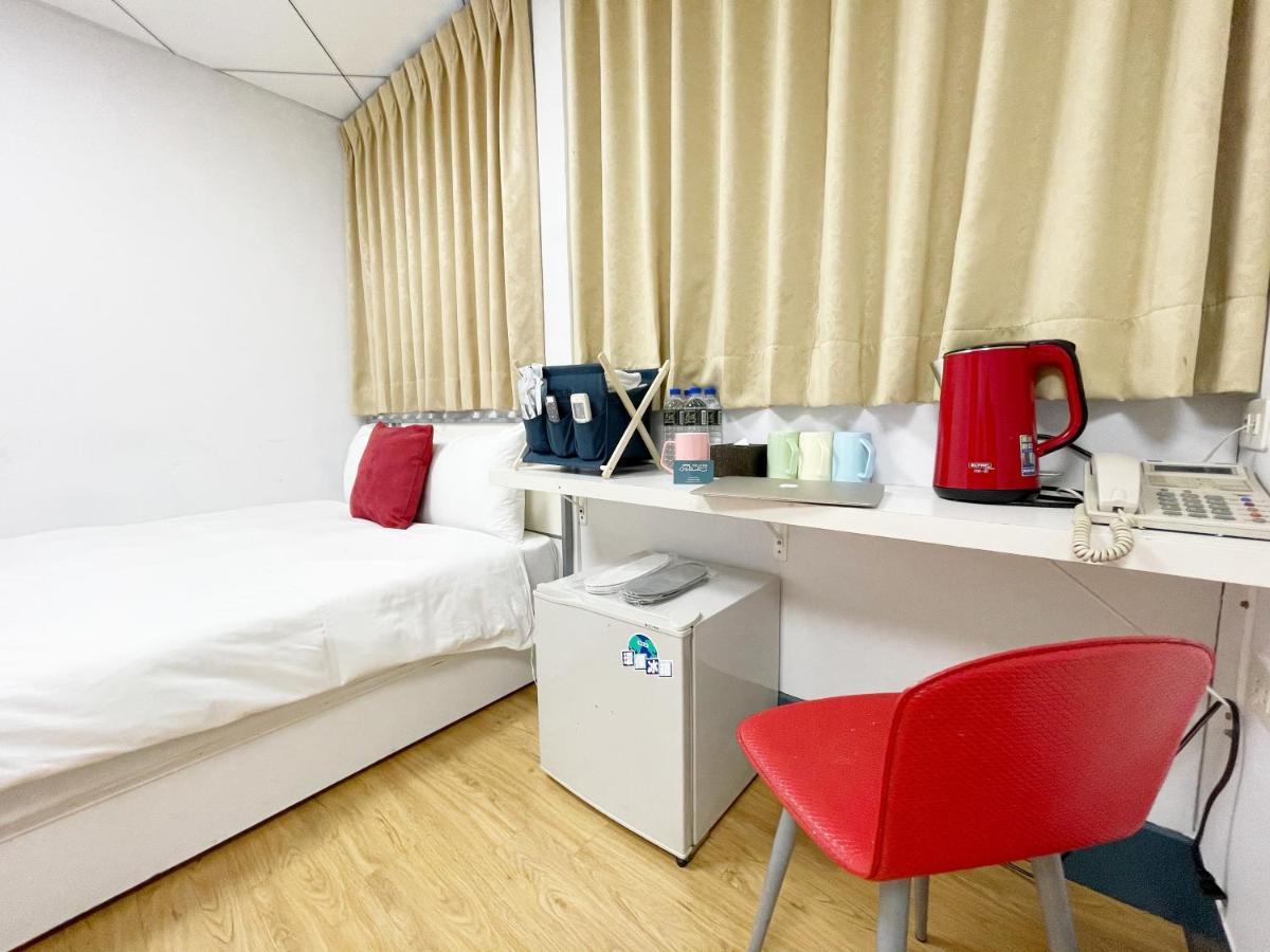 Sharon Inn Taichung Buitenkant foto